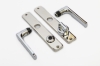 klucky-medziizbove-kovanie-804-chrom-a-biela-1276